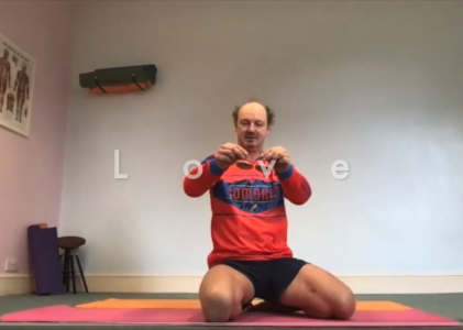 A lovely 30 minute Yoga session to practice to add to your week – Love – 30 mins – Yoga